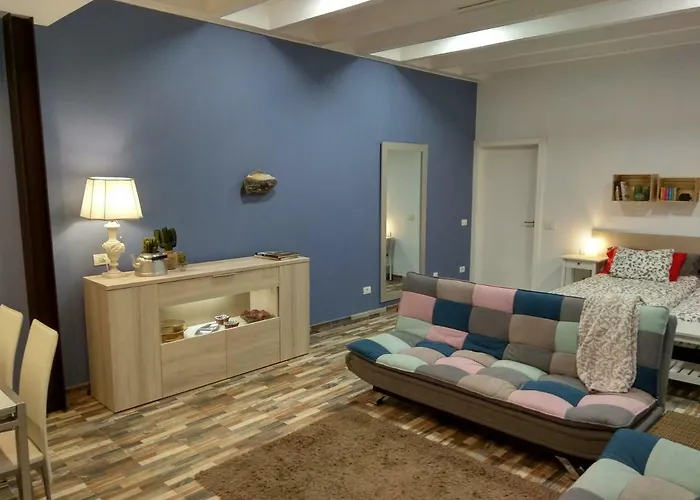 San Diego 22 * Σαν Κριστόμπαλ ντε Λα Λαγούνα